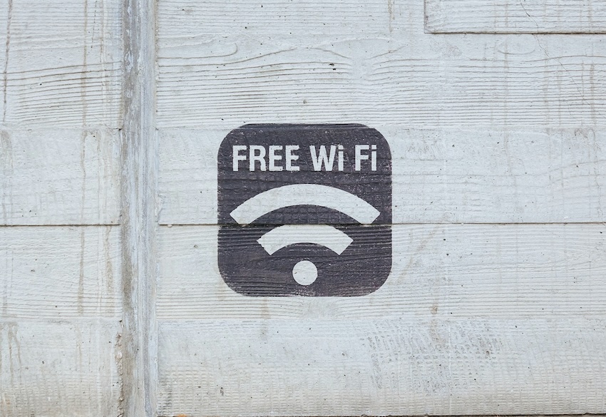 103+ Creative Airbnb Wi-Fi Password Ideas (+Free Template for Hosts)